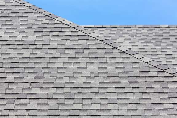 Expenses of an Asphalt Shingle Roof