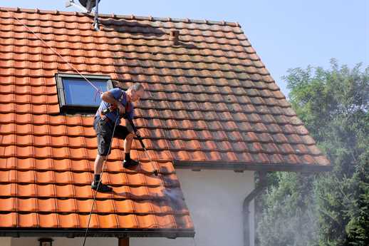 Roofing materials used for commercial buildings
