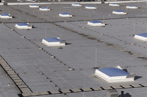 Flat Roofs Create Optimizable Space