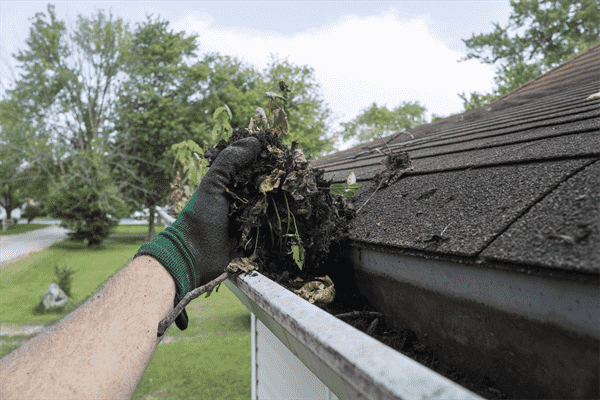 Tips on How Cleaning Gutters and Downspouts Should Be Properly Performed