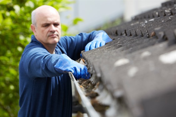 different gutter cleaning tools to use