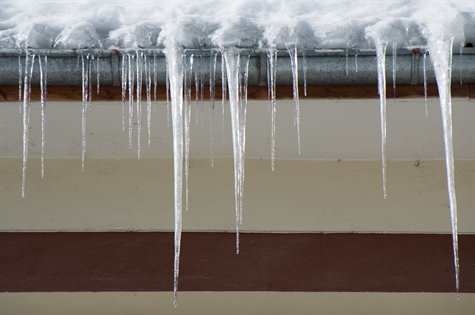  Ice Dam removal Winnipeg